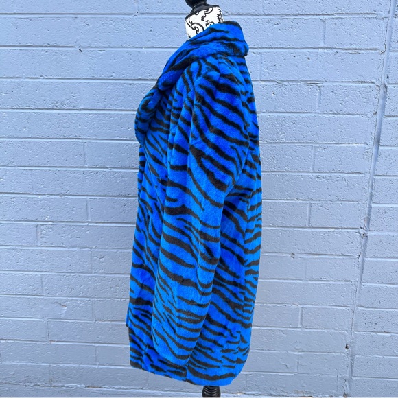 Guess Federica Coat Zebra Print faux fur Coat NWT - Picture 3 of 7